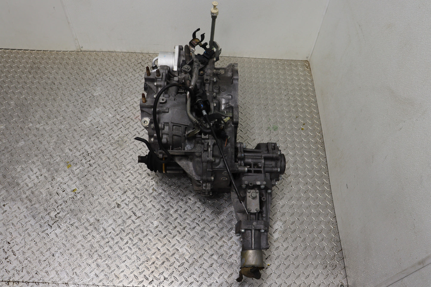 2008–2012 Mitsubishi Outlander CVT AWD Automatic Transmission & Transfer Case 2.4L 4B12