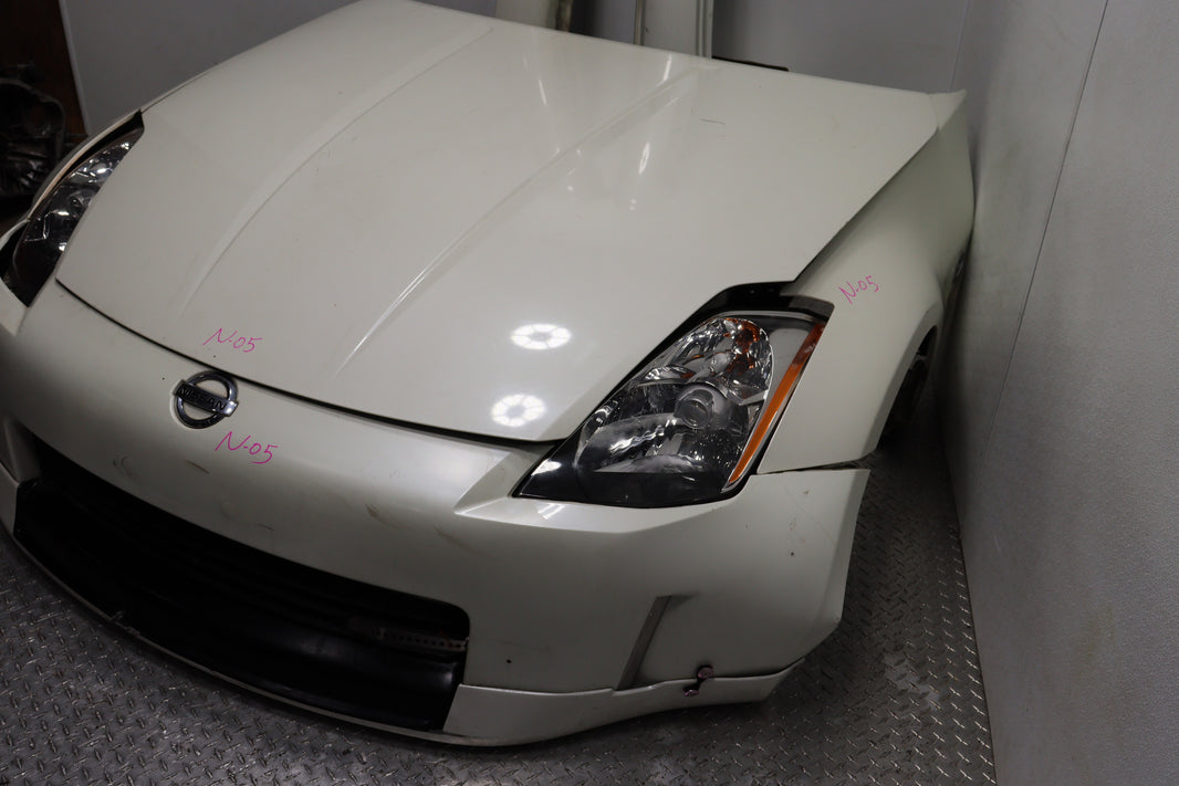 2003–2006 Nissan 350Z OEM Front End Nose Cut Assembly Complete Front Clip Conversion