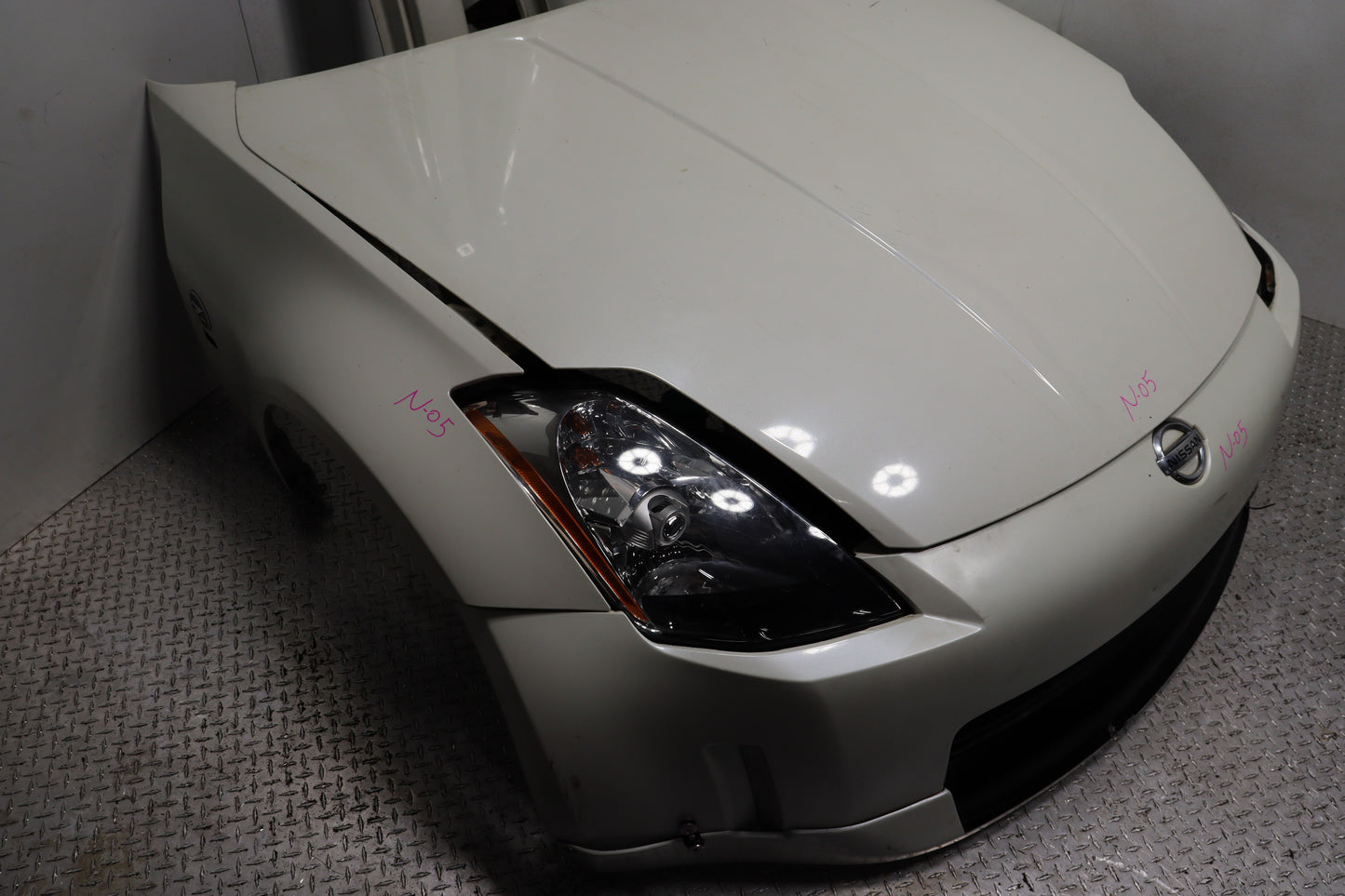 2003–2006 Nissan 350Z OEM Front End Nose Cut Assembly Complete Front Clip Conversion