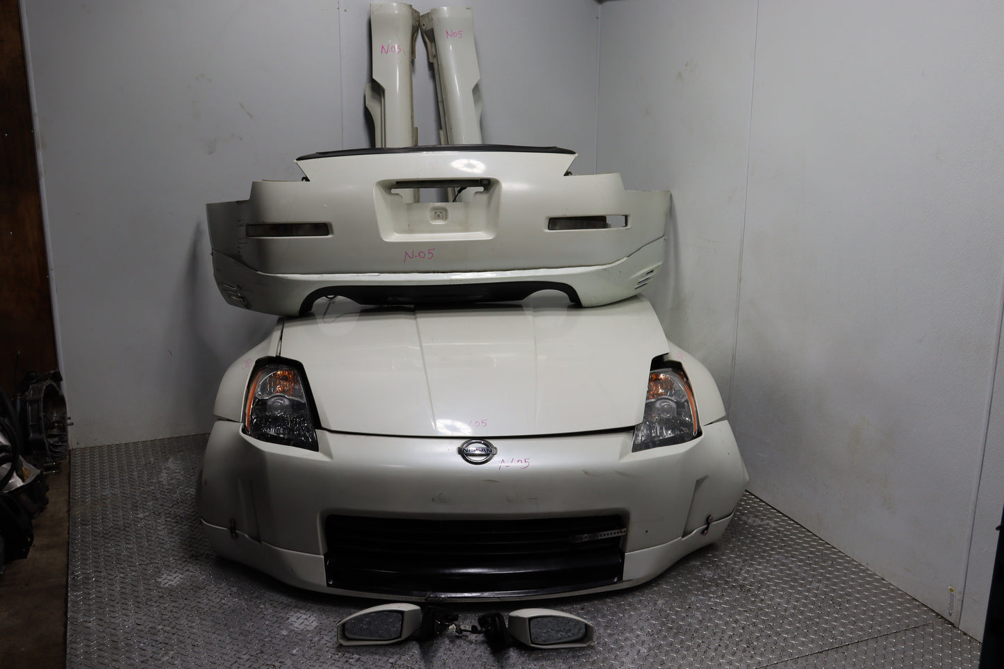 2003–2006 Nissan 350Z OEM Rear Bumper Cover Assembly