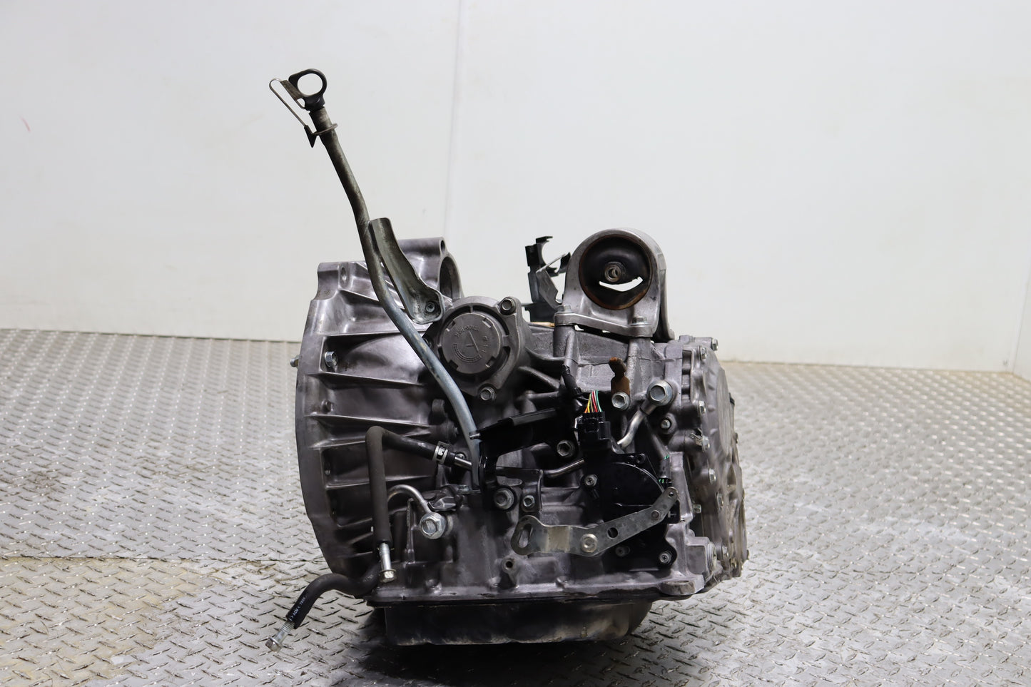 2002–2006 Nissan Altima OEM Automatic Transmission FWD QR25DE 2.5L 4-Cylinder JDM