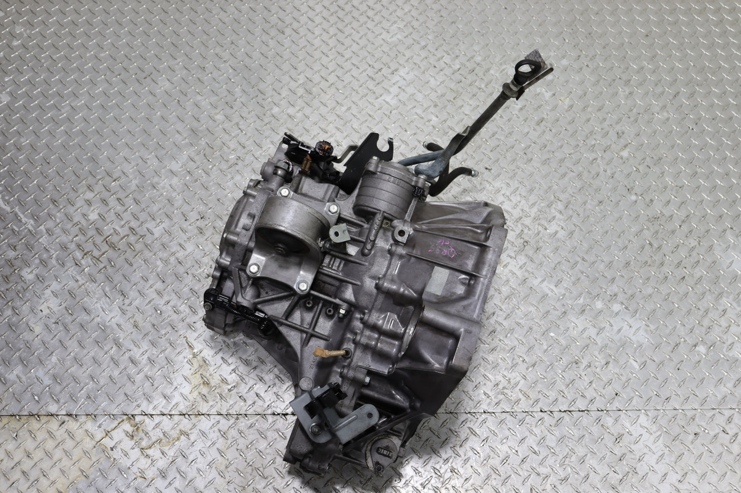 2002–2006 Nissan Altima OEM Automatic Transmission FWD QR25DE 2.5L 4-Cylinder JDM