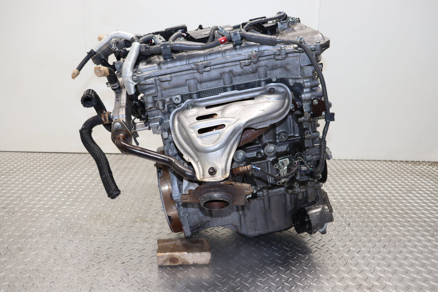 JDM 2ZR-FXE 1.8L Hybrid Engine for Toyota Prius & Lexus CT200H