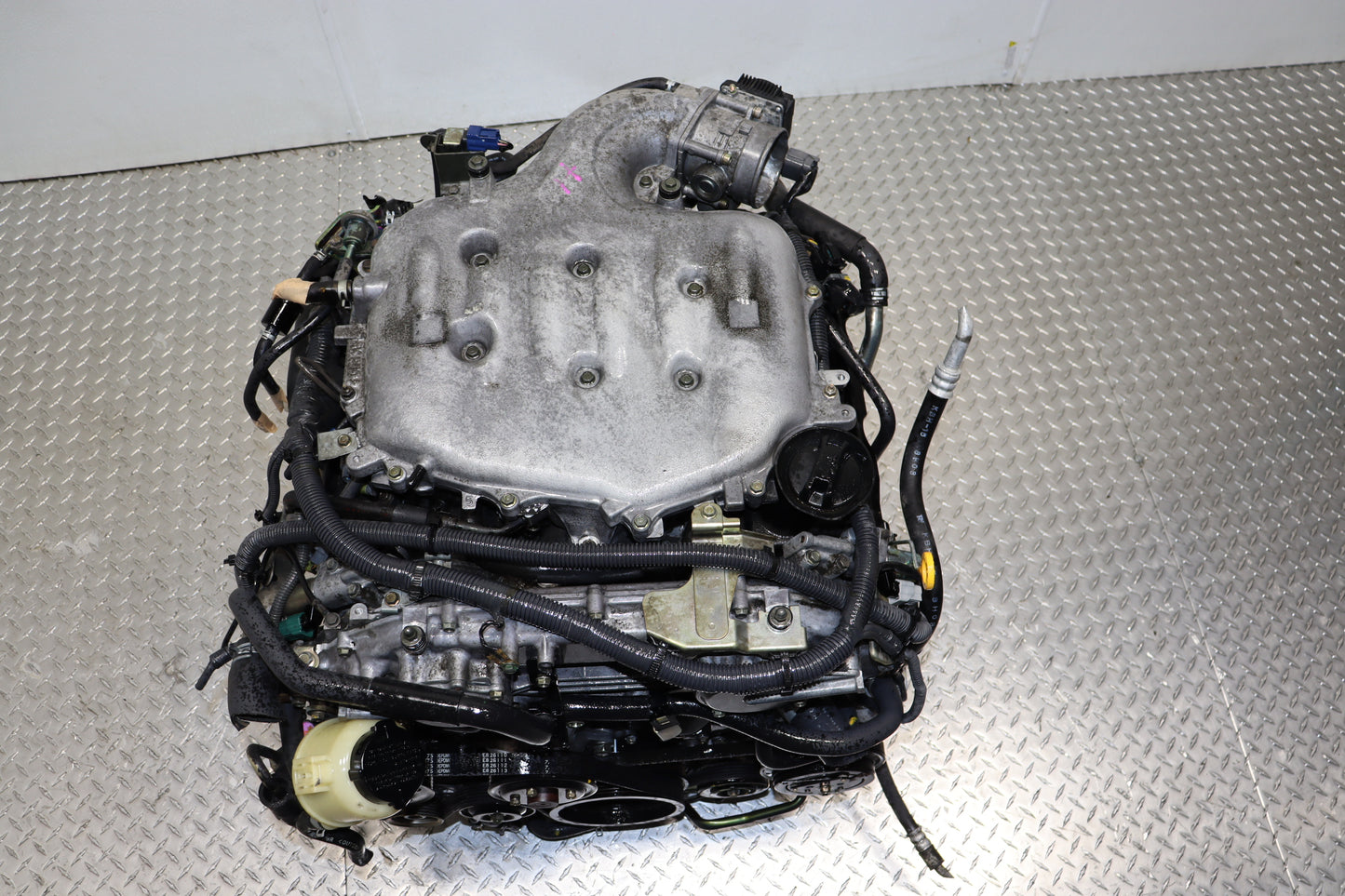 2003–2005 Infiniti G35 JDM VQ35DE Engine Motor 3.5L V6 DOHC RWD (Non-RevuP)