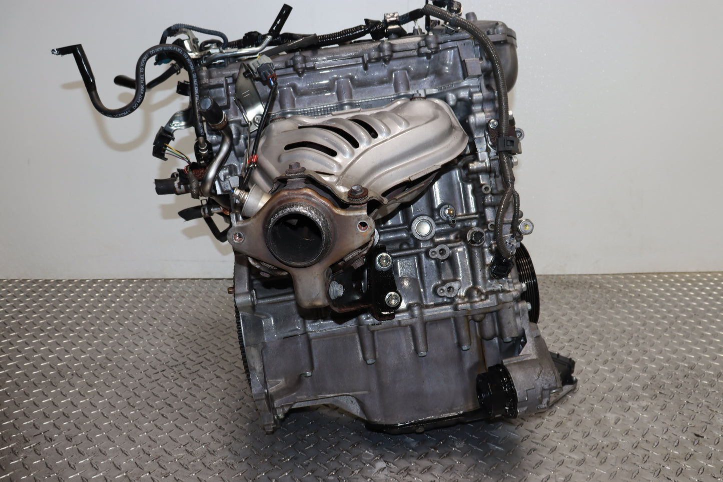JDM 2ZR-FE 2009 - 2015 TOYOTA COROLLA / 2009 - 2014 TOYOTA MATRIX / 2008 - 2014 SCION XD 1.8L 4CYL DOHC VVTI ENGINE