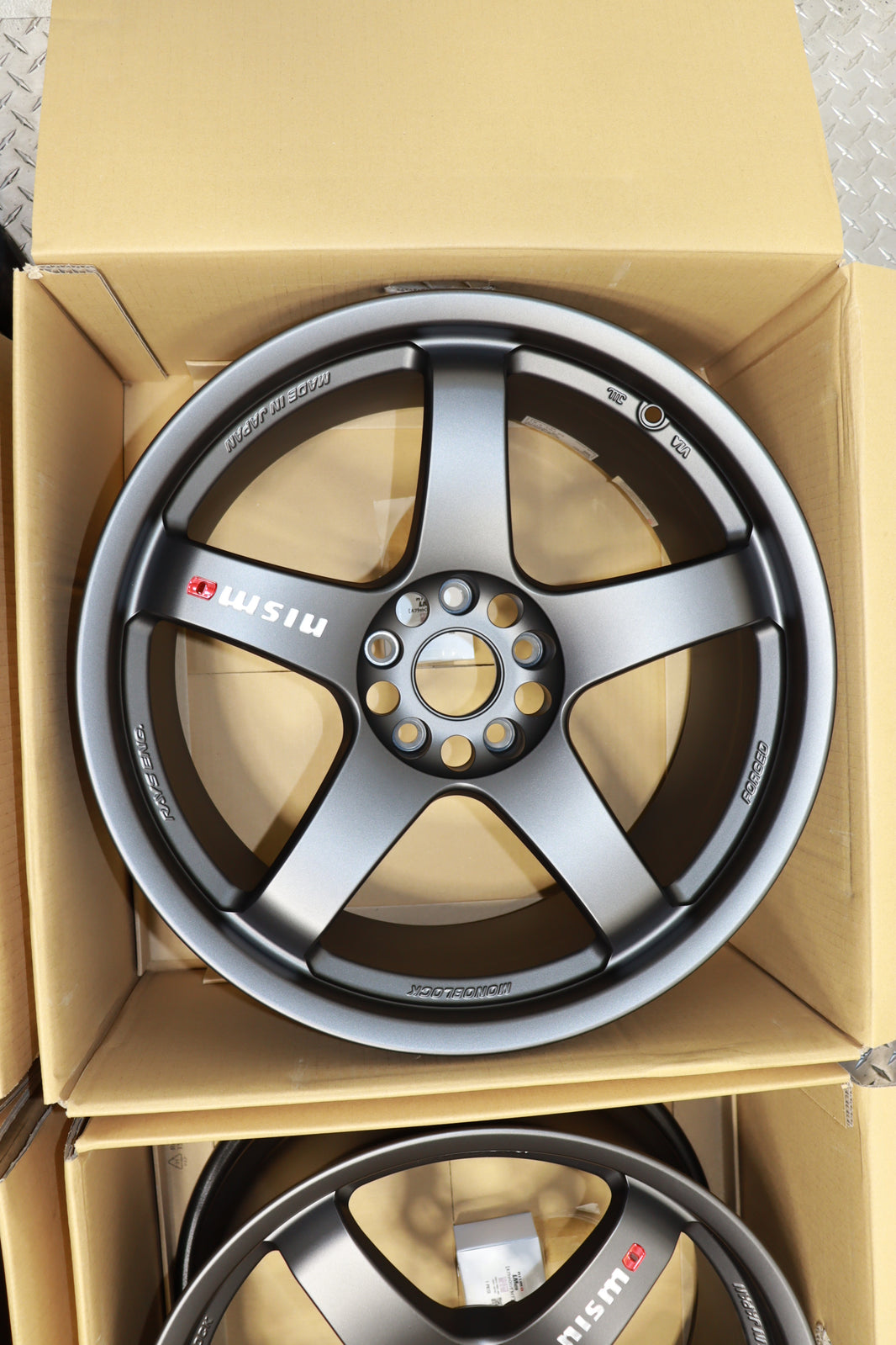 Nismo LMG T4 EVO Staggered Wheel Set – 19x9.5 +30 / 19x10 +25 – Matte Gun Black – 5x114.3