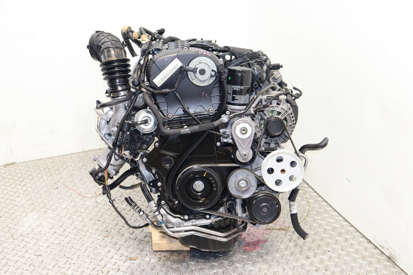 (2009–2012) Audi Q5 2.0L Engine – CAE