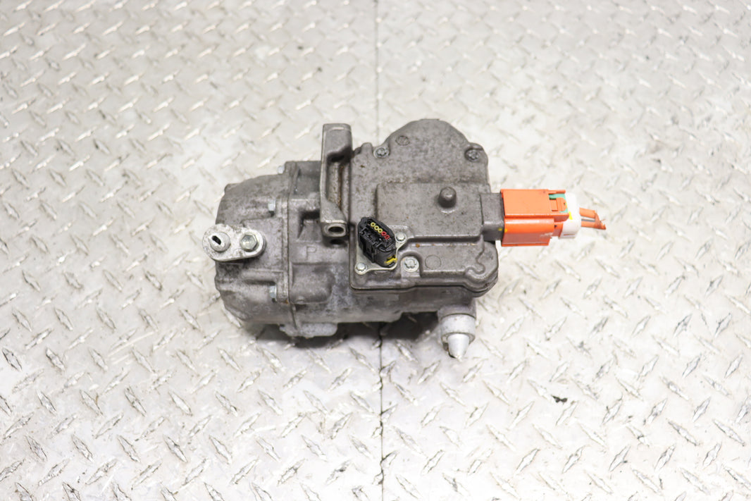 2010–2015 Toyota Prius OEM A/C Compressor Denso – Imported from Japan with 90 Days Warranty