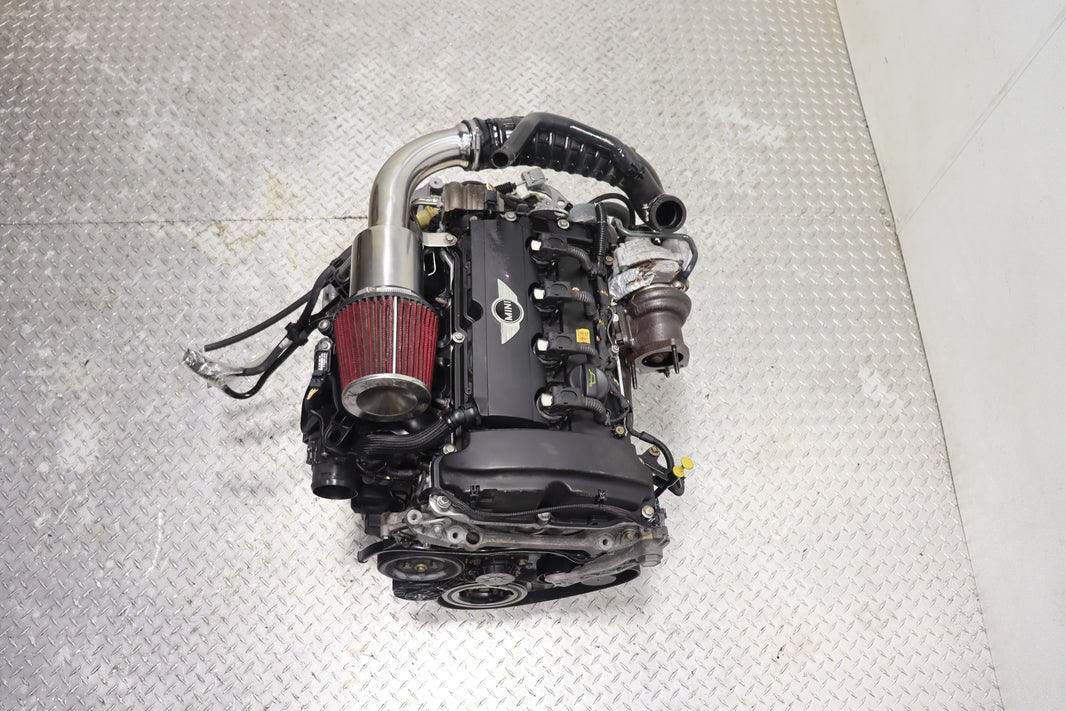 2007–2010 Mini Cooper S Turbocharged Engine with Manual Transmission