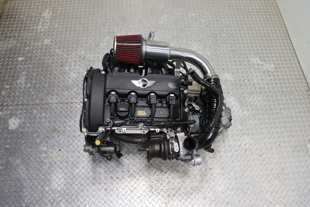 2007–2010 Mini Cooper S Turbocharged Engine with Manual Transmission
