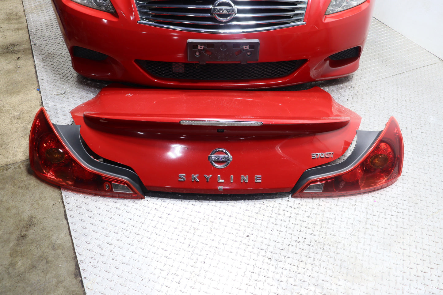 Nissan Skyline 370GT Infiniti G37 Coupe JDM Complete Front End Nose Cut