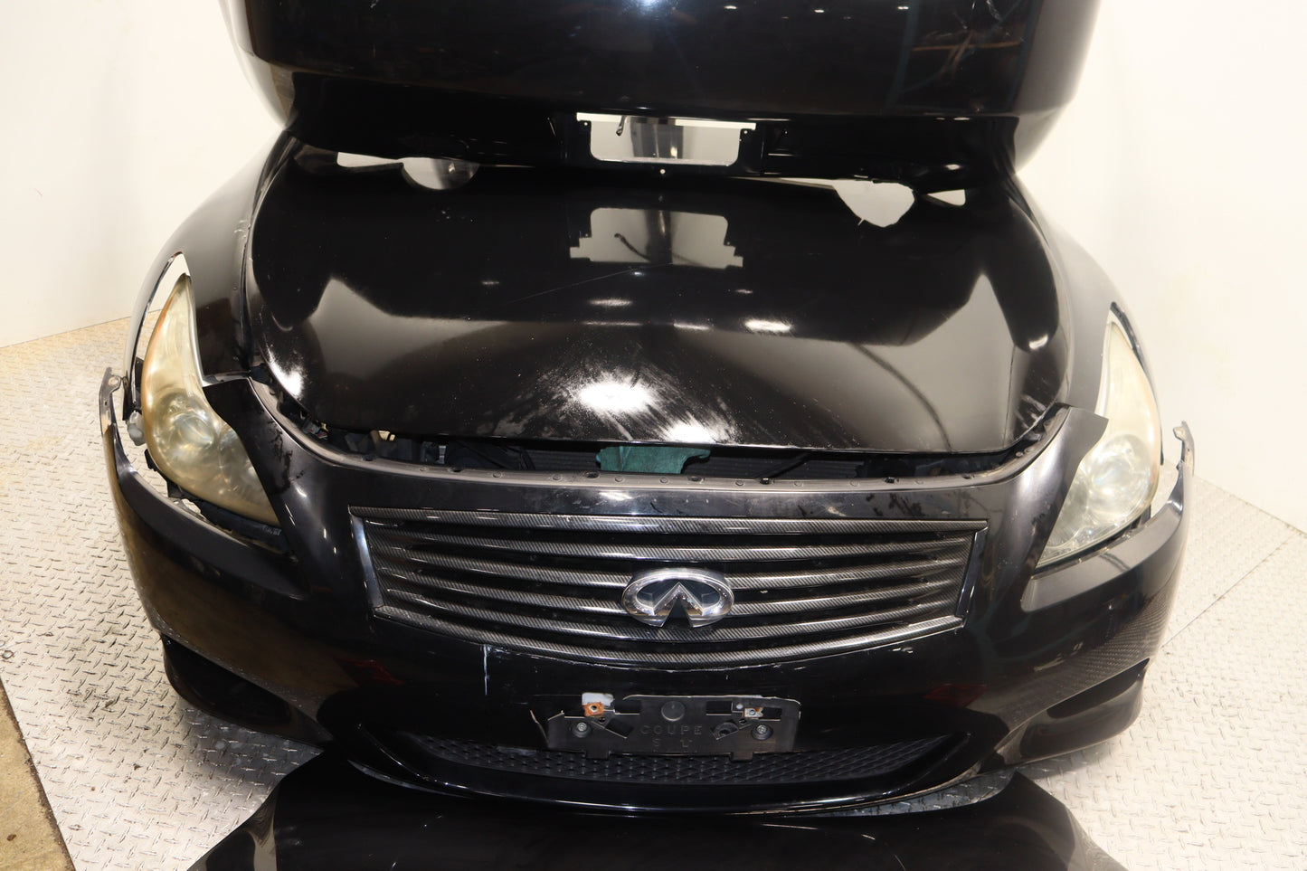 Nissan Skyline 370GT Infiniti G37 Coupe JDM Complete Front End Nose Cut