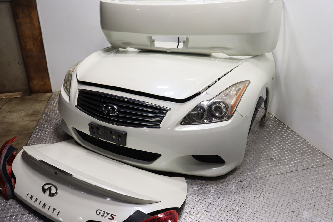 Infiniti G37S Coupe JDM Complete Front End Nose Cut & Rear Trunk Assembly White OEM