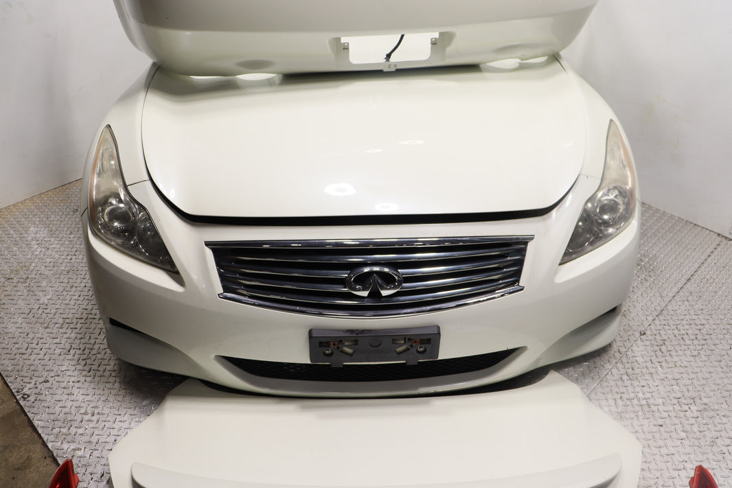 2008-2013 Infiniti G37S Coupe Complete Rear End Assembly Rear Bumper Trunk Lid Tail Lights OEM