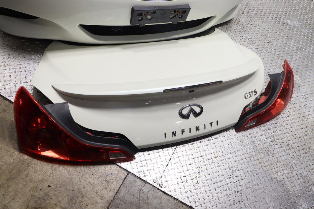 Infiniti G37S Coupe JDM Complete Front End Nose Cut & Rear Trunk Assembly White OEM