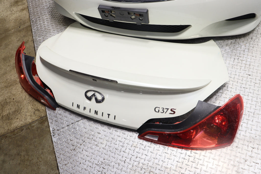 Infiniti G37S Coupe JDM Complete Front End Nose Cut & Rear Trunk Assembly White OEM